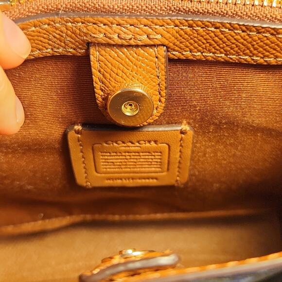 Authenticated Coach Mini Town Bucket Bag - Picture 9 of 10